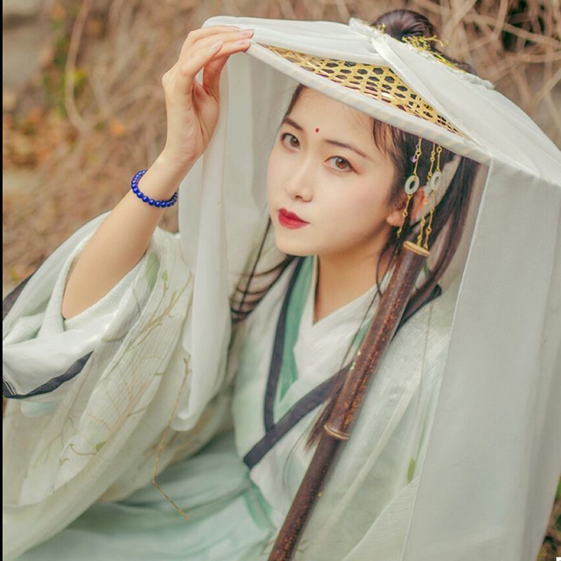 Non-che-mat-co-trang