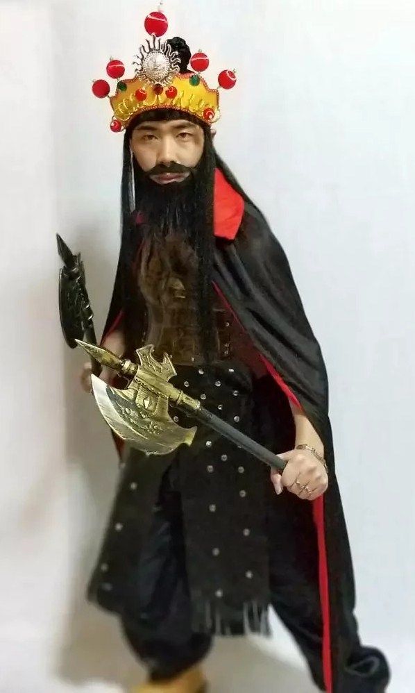 Trang Phục Thiên Lôi