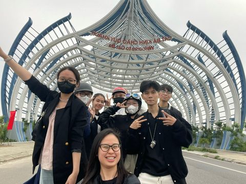 Gương mặt sinh viên tiêu biểu khoa ngoại ngữ  “Trần Ngọc Duyên – Học tập và Trải nghiệm để Trưởng thành”