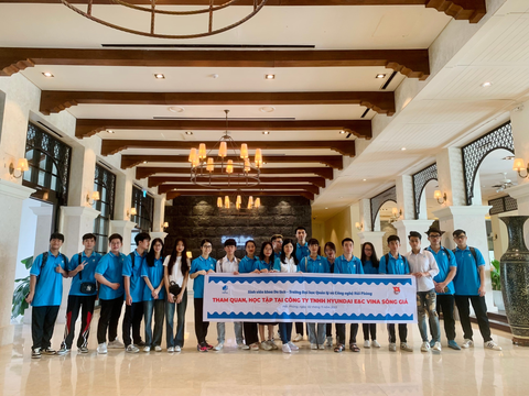 Sinh viên Khoa Du lịch tham quan học tập tại Sono Belle Hải Phòng