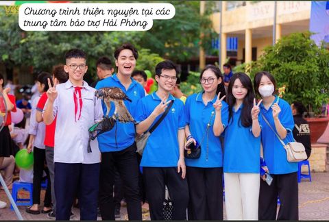 Gương mặt sinh viên tiêu biểu Khoa Ngoại ngữ Đại học Quản lý và Công nghệ Hải phòng