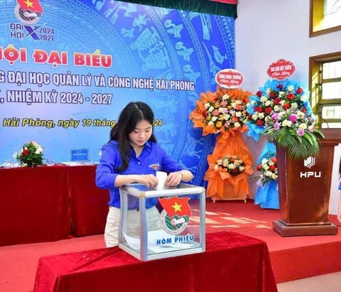 Gương mặt sinh viên tiêu biểu KHOA NGOẠI NGỮ Lã Thị Mai – Tôi đã không còn là một cô bé nhút nhát!