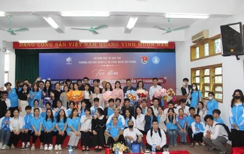 Tự hào các thế hệ Sinh viên Khoa du lịch HPU