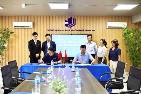 Trường Đại học Quản lý và Công nghệ Hải Phòng ký kết Biên bản ghi nhớ hợp tác với Đại học Dân tộc Quảng Tây (Trung Quốc)