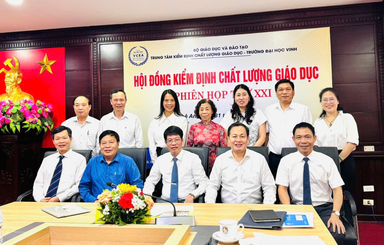 Trường Đại học Quản lý và Công nghệ Hải Phòng tham gia Phiên họp thứ 21 của Hội đồng Kiểm định chất lượng giáo dục