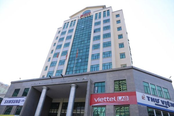 Học viện Công nghệ Bưu chính Viễn thông (PTIT)