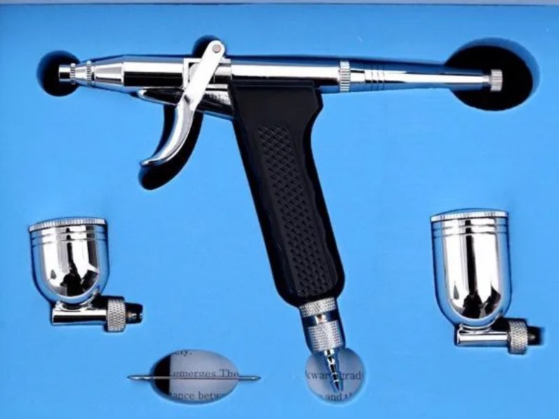 Bút Vẽ Mỹ Thuật Yunica YGA-135