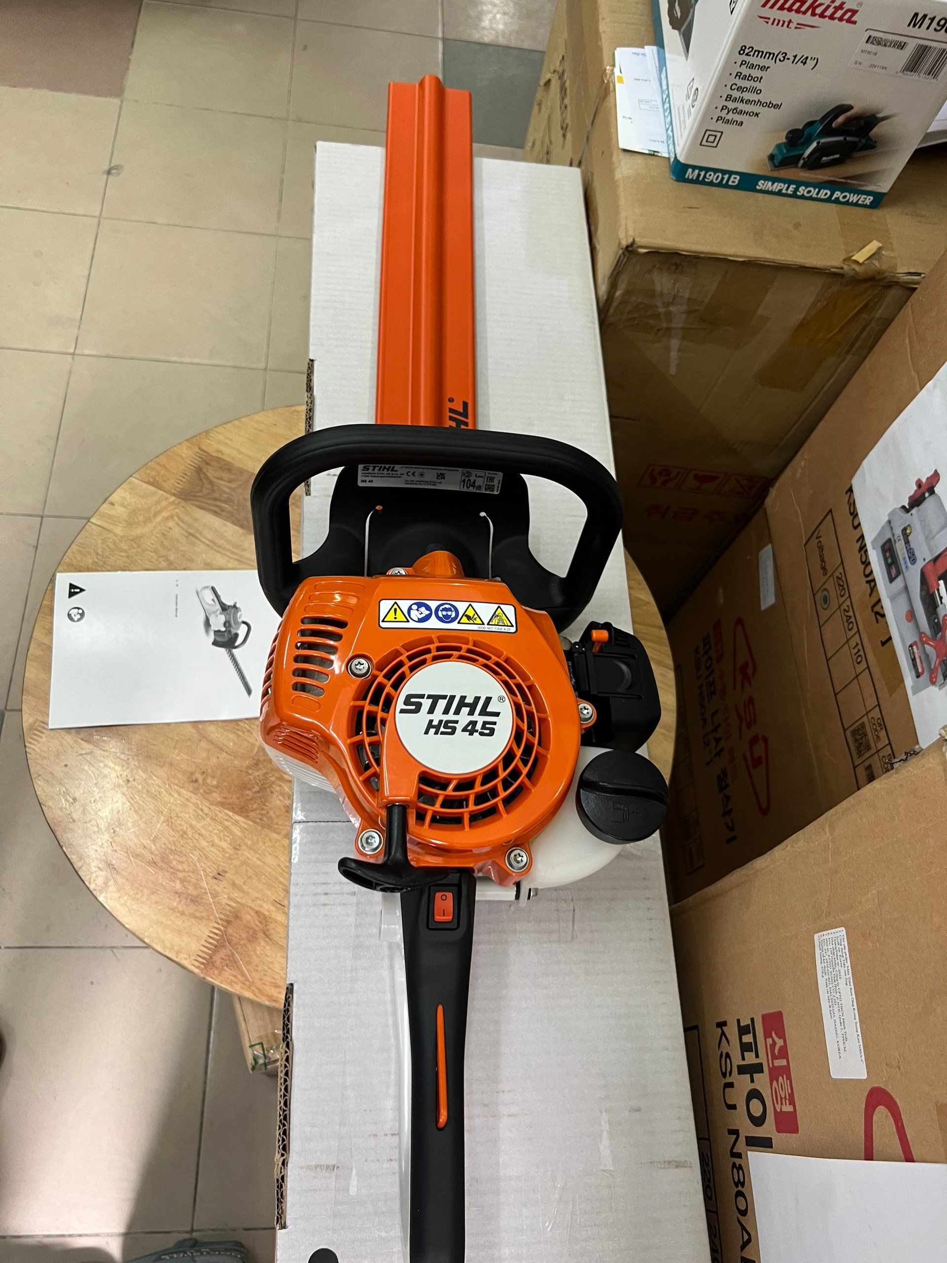 Phần lưỡi cắt kép của Stihl HS45