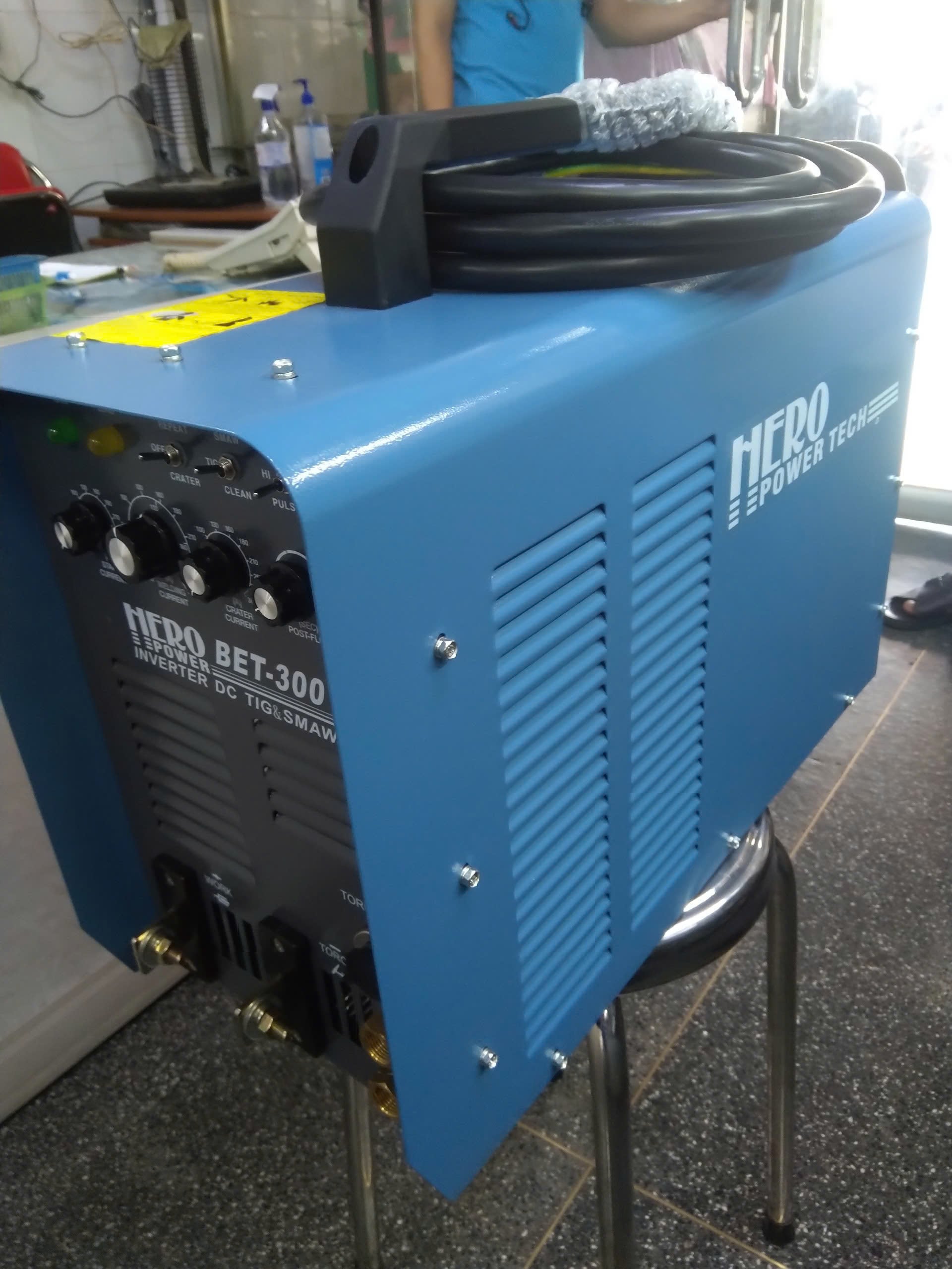 Phụ kiện máy hàn TIG Hero BET-300