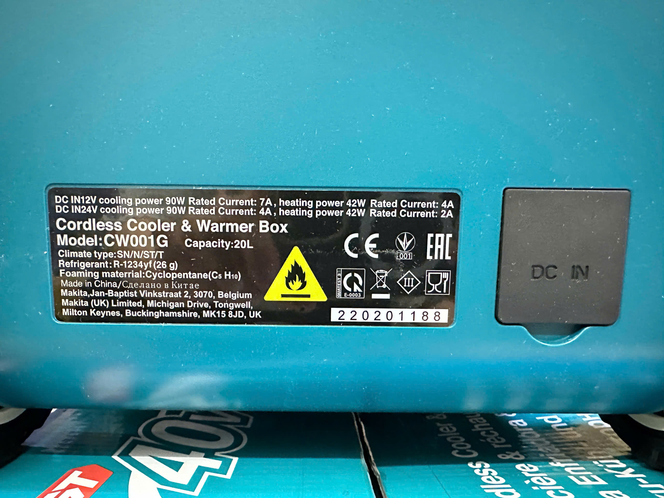 Thông số kỹ thuật Makita CW001GZ01