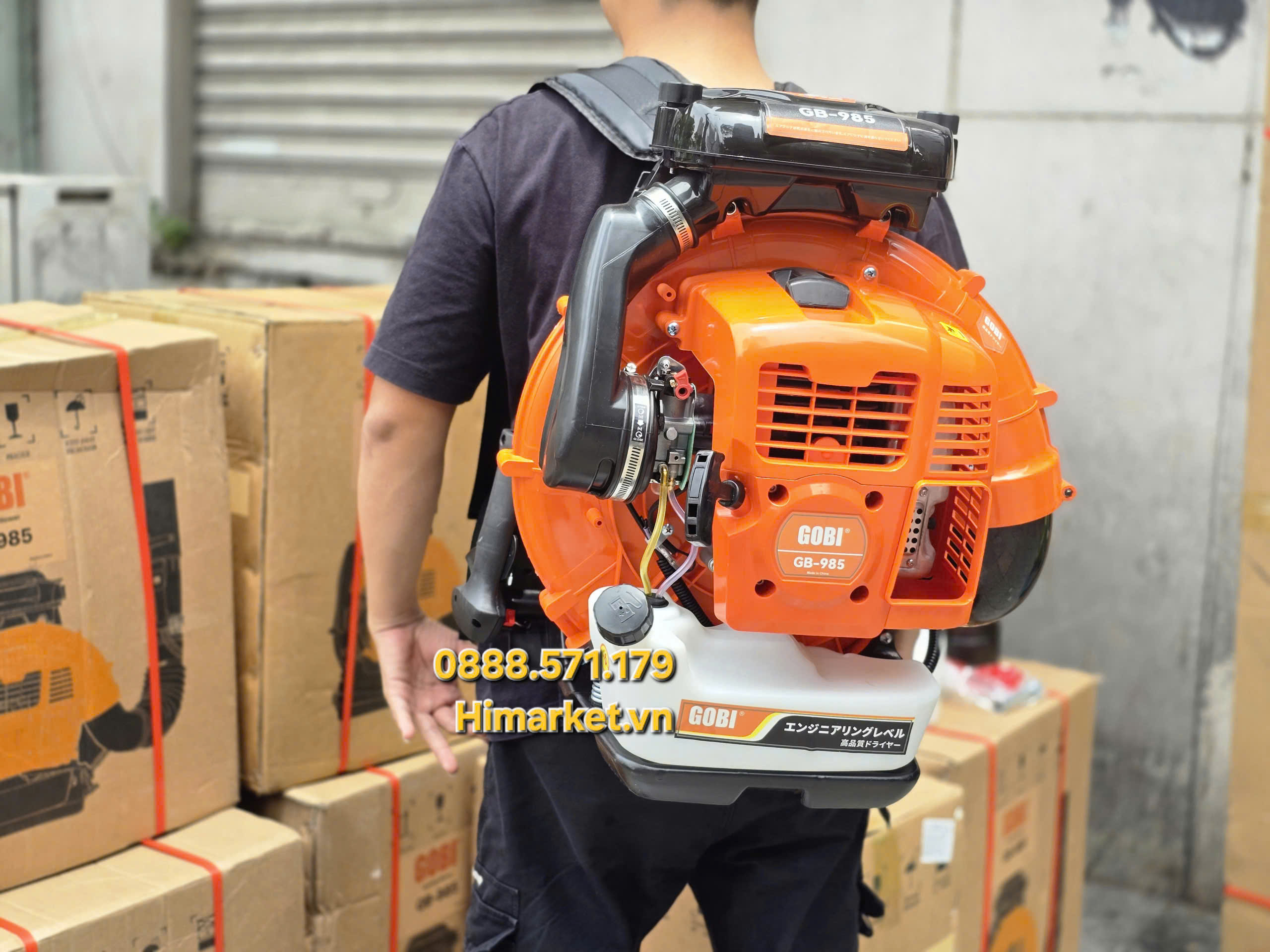 Động cơ và hệ thống quạt của máy thổi lá GOBI