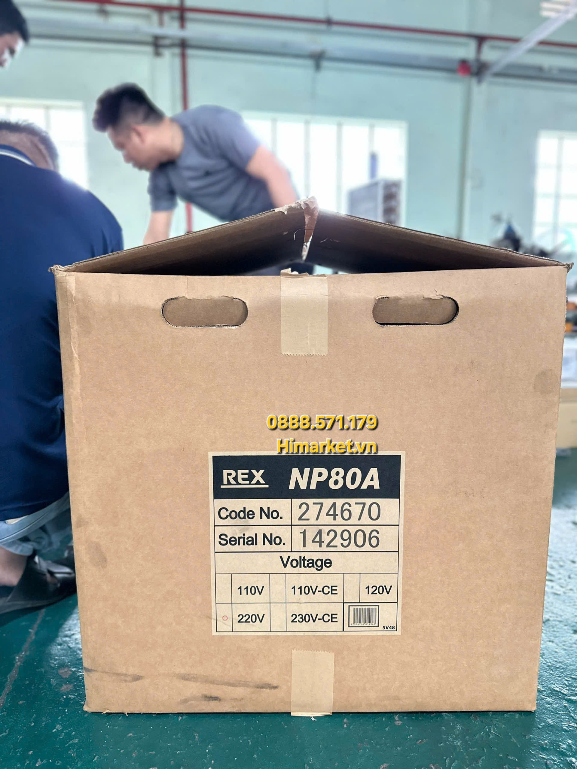 Máy tiện ren Rex NP80A với chân đỡ chắc chắn