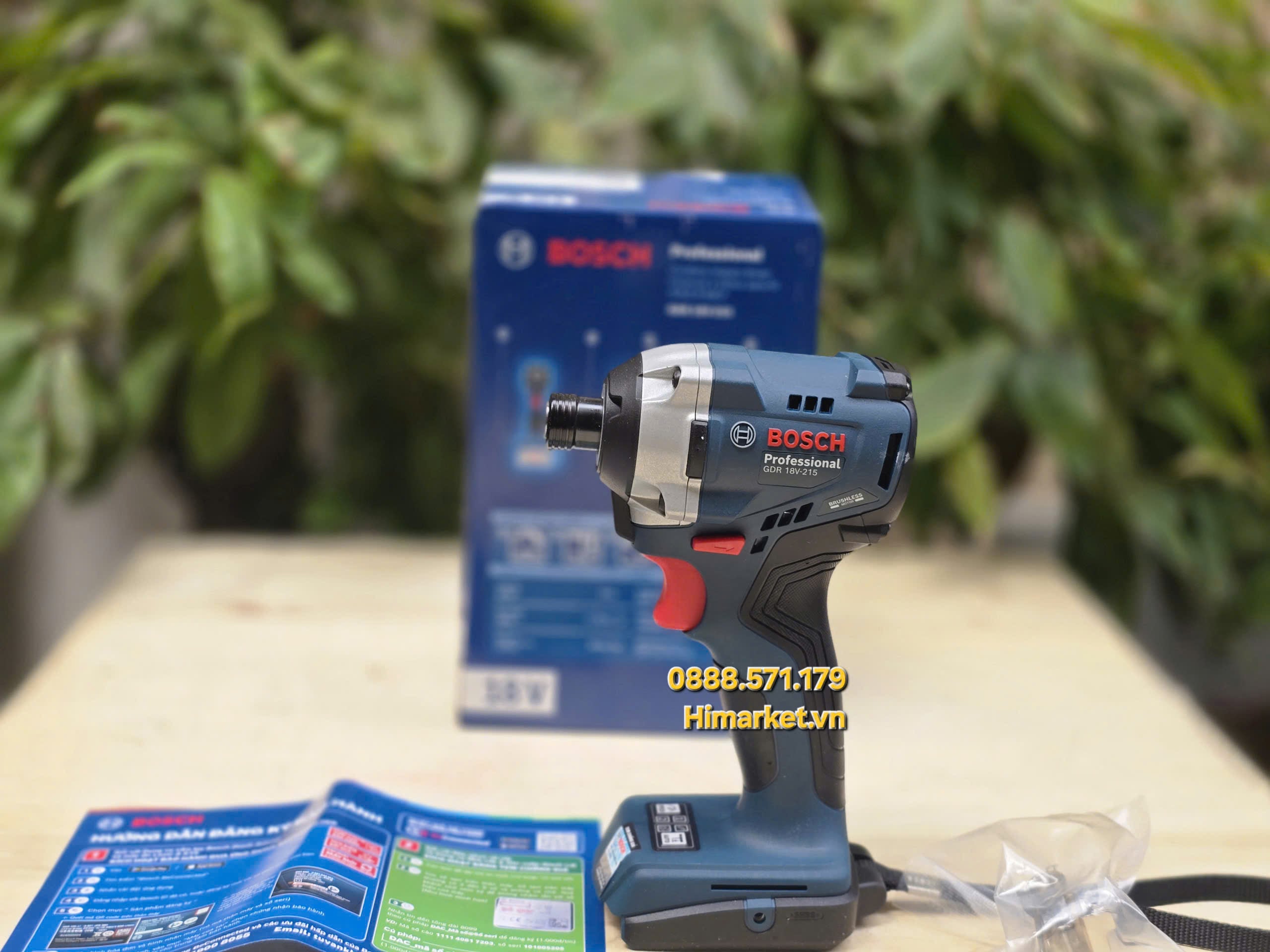 Máy vặn vít dùng pin Bosch GDR 18V-215