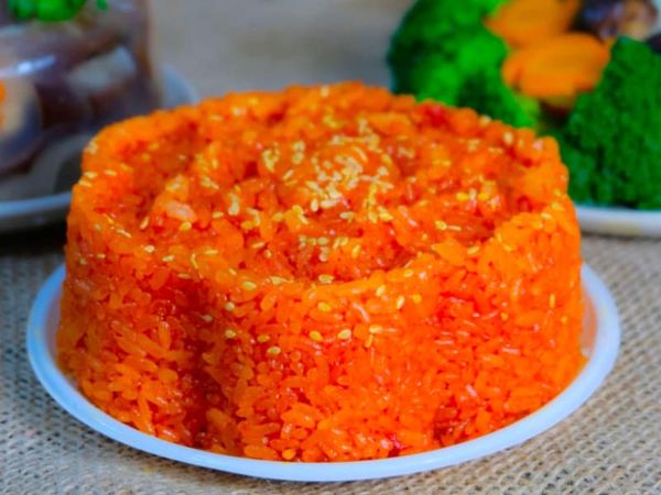 Xôi gấc Tết Nguyên Tiêu