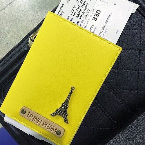 ví đựng passport khắc tên tháp eiffel