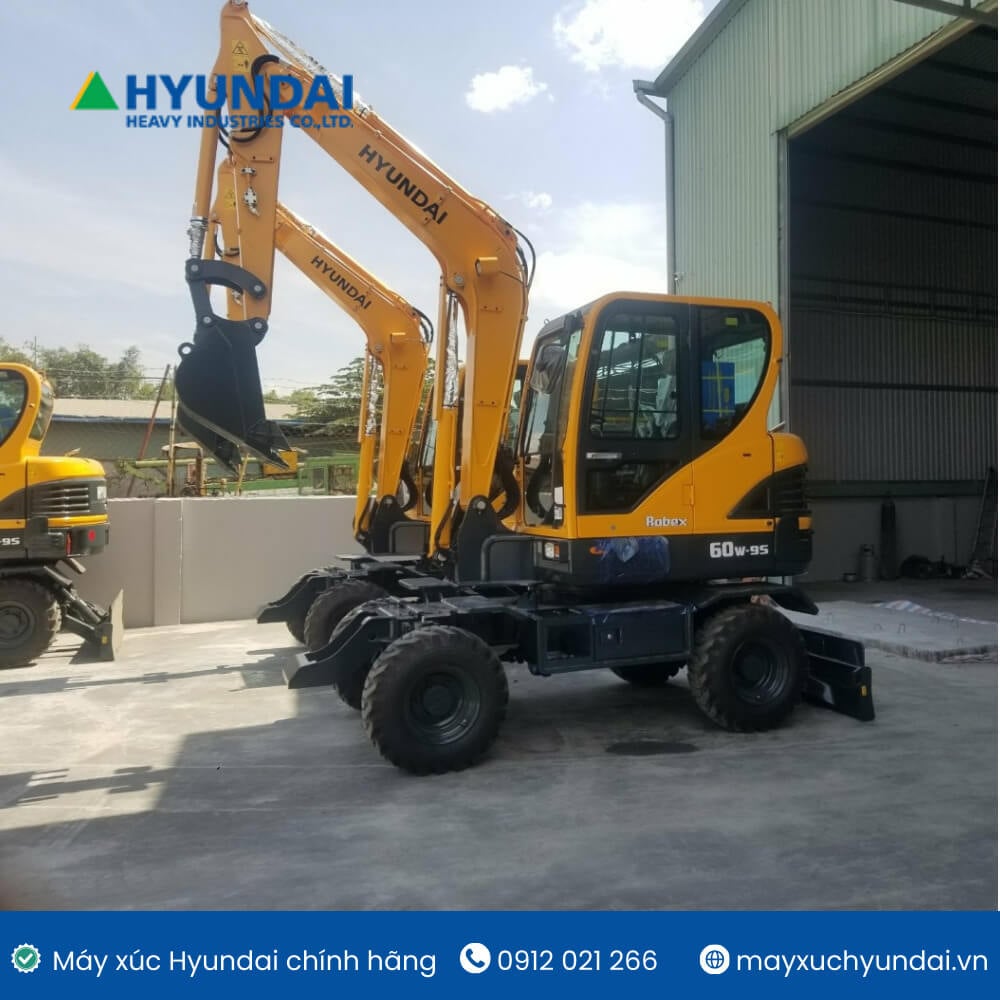 Máy xúc bánh lốp R60W-9S