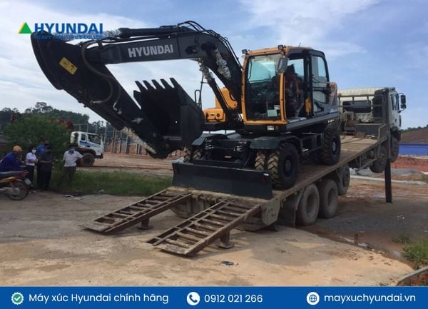 Tìm hiểu về máy xúc bánh lốp: Cấu tạo, nguyên lý làm việc