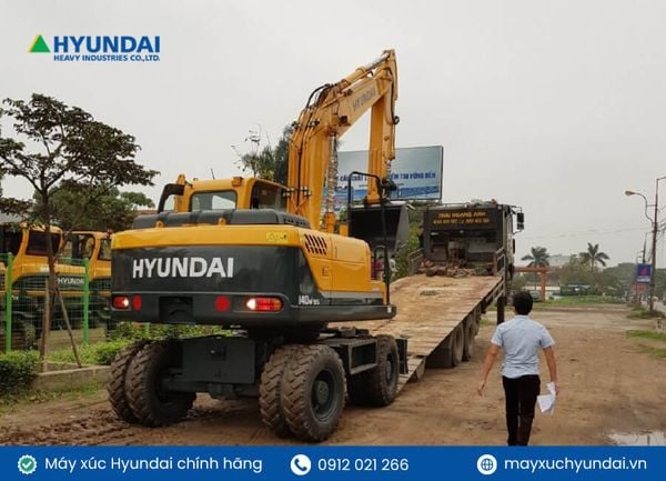 Tìm hiểu về máy xúc bánh lốp: Cấu tạo, nguyên lý làm việc