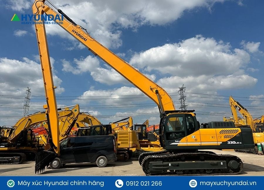 máy xúc cần dài