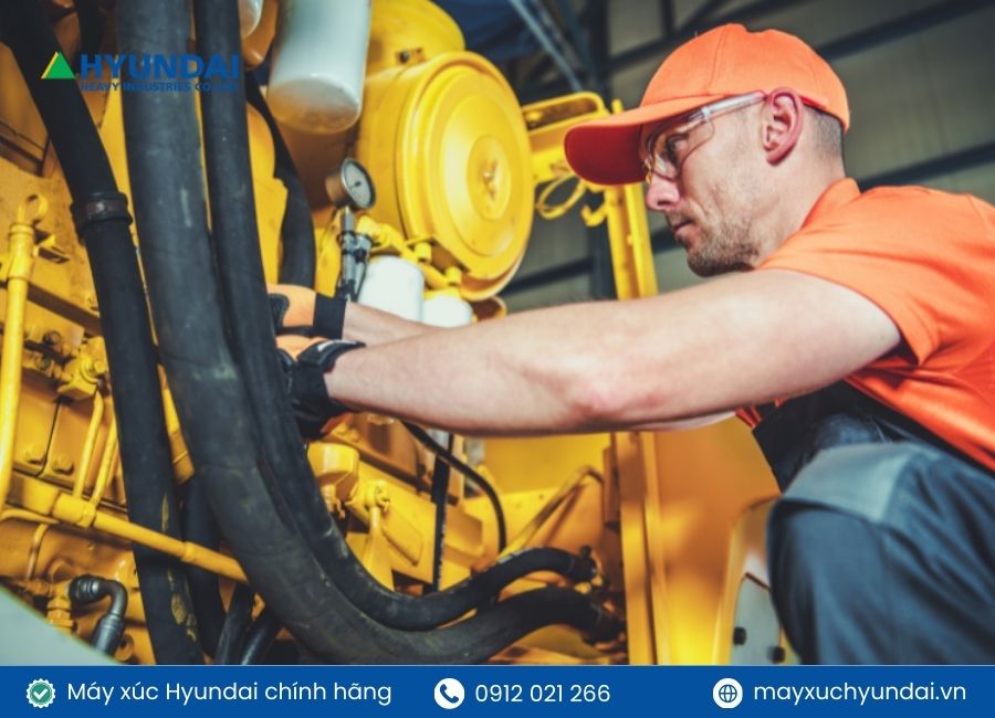sửa chữa máy xúc