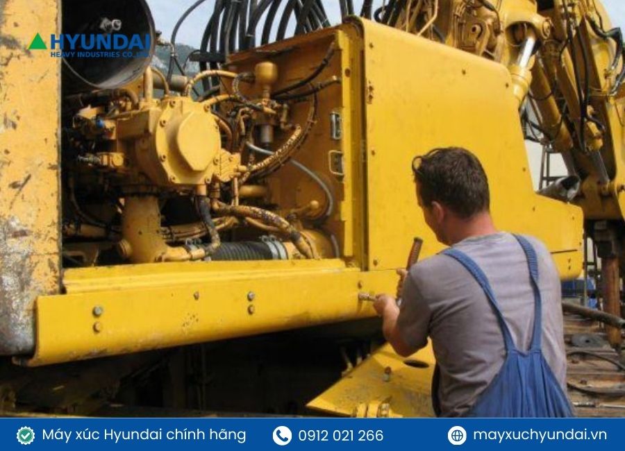 vận hành máy xúc