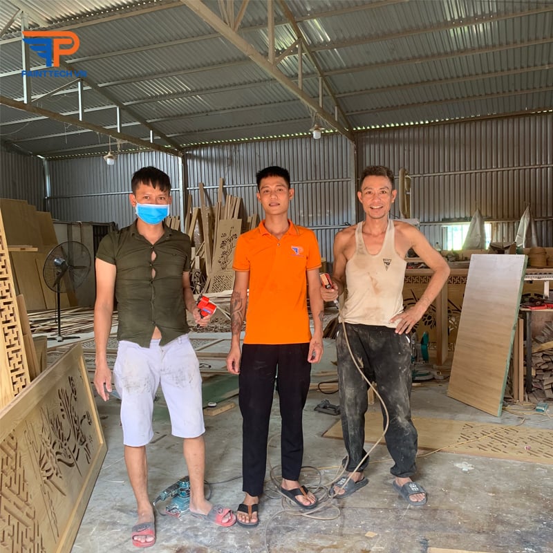 Nên sử dụng máy chà nhám hơi hay máy chà nhám điện