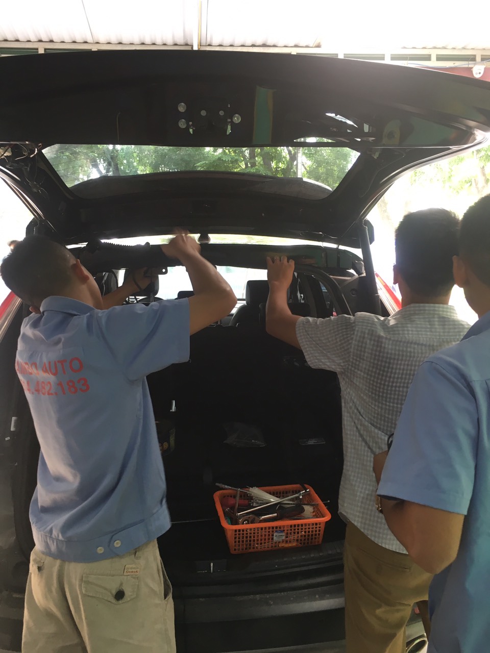 Địa chỉ độ ty cốp điện Honda CR-V nhiều nhất tại Hà Nội