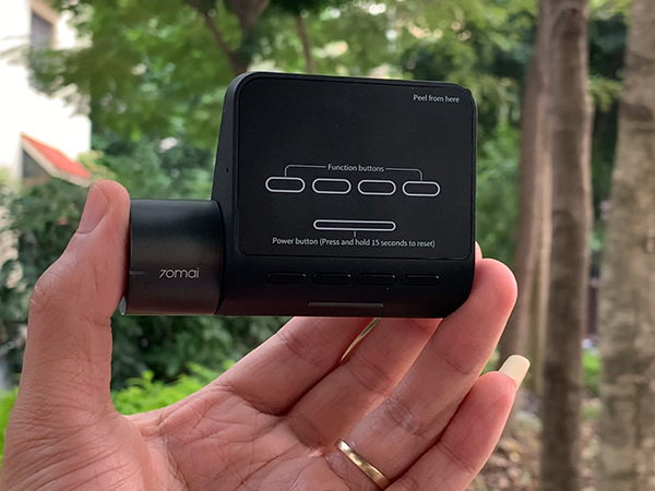 Phân biệt camera hành trình xiaomi 70mai bản nội địa và bản quốc tế?