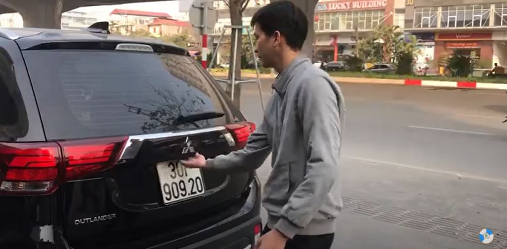 Cốp Điện Outlander Bản Tốt Nhất 2021