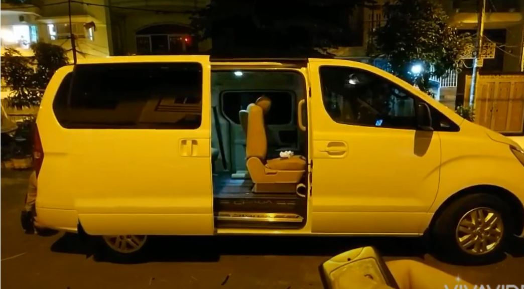 Bộ Đôi Hyundai Starex Độ Cửa Điện Âm (Giấu Kín) Hàng Nhập Khẩu Nga