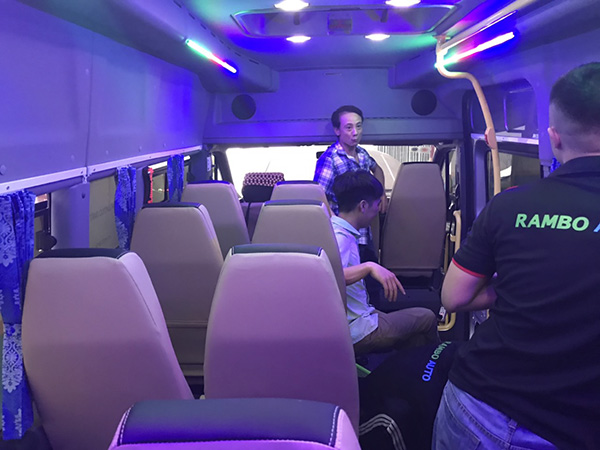 ĐÁNH GIÁ NỘI THẤT XE 17 CHỖ GAZ GAZELLE NEXT