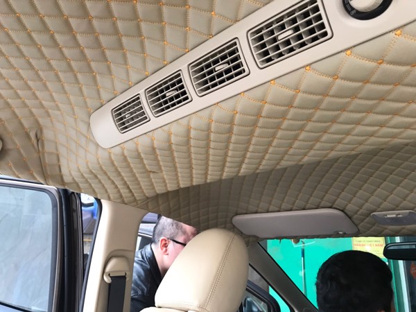 Địa chỉ bọc trần da cho ô tô đẹp, uy tín ở Cầu Giấy, Hà Nội