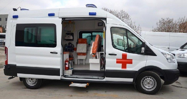 Vì sao dịch vụ hoán cải xe cứu thương Ford Transit ngày càng được chuộng?!