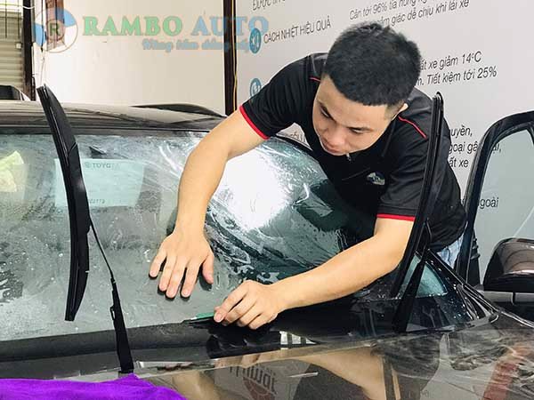 Dán phim cách nhiệt ô tô khu vực Tây Hồ - Ba Đình - Đống Đa