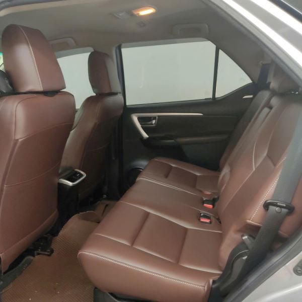 Ghế da fortuner