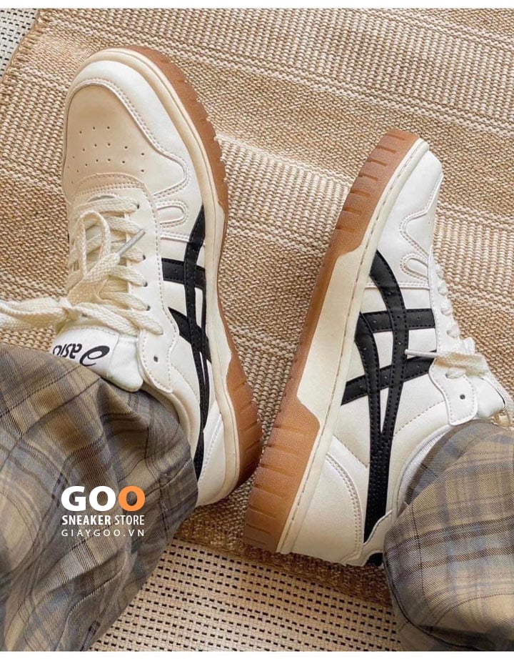 Asics Court MZ Cream Black Gum on feet