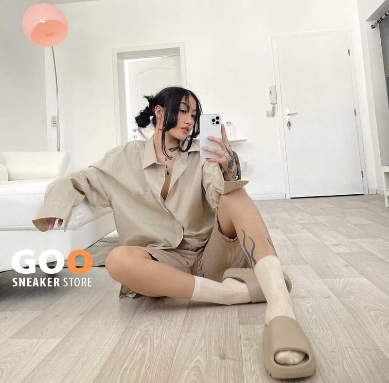 dép adidas yeezy slide màu pure outfit nữ