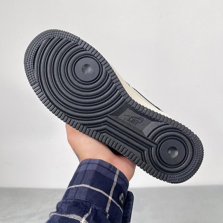 Giày AIR FORCE 1 SUPREME BLACK WHITE rep 11 like auth