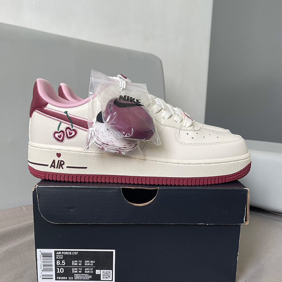 Giày Air Force 1 Valentine's Day 2023 rep 11 like auth