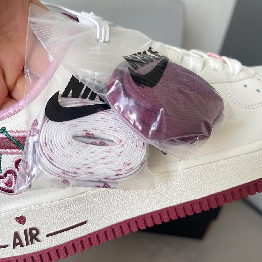 Giày Air Force 1 Valentine's Day 2023 rep 11 like auth