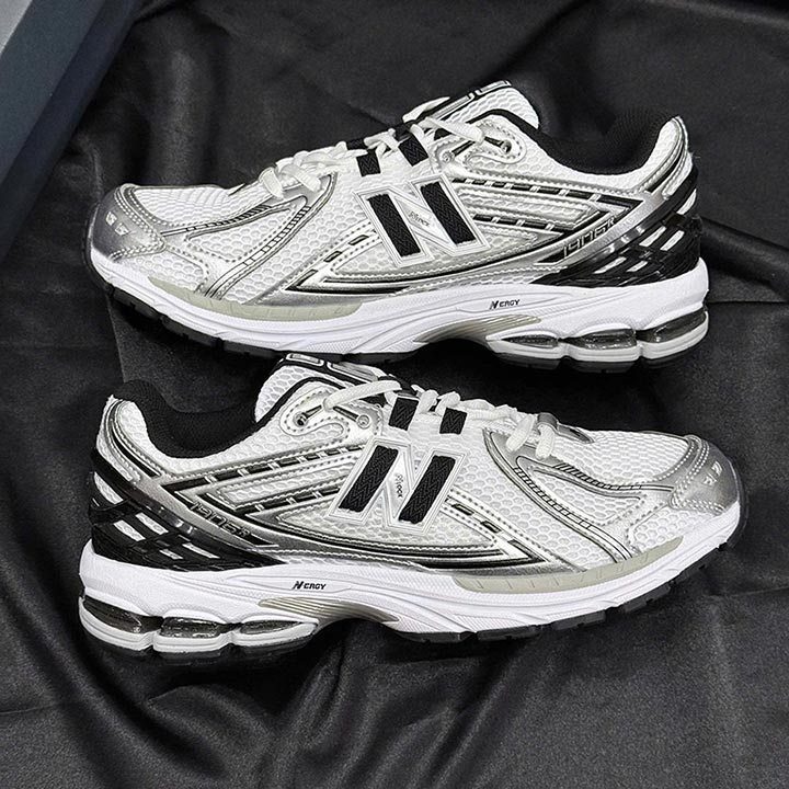 Giay New Balance 1906r Silver Metallic Black like auth best quality