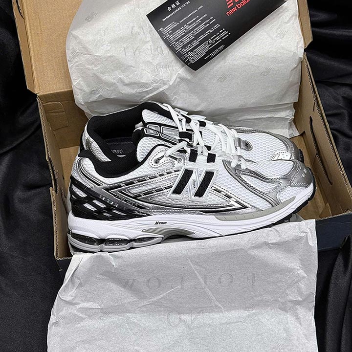 Giay New Balance 1906r Silver Metallic Black like auth best quality