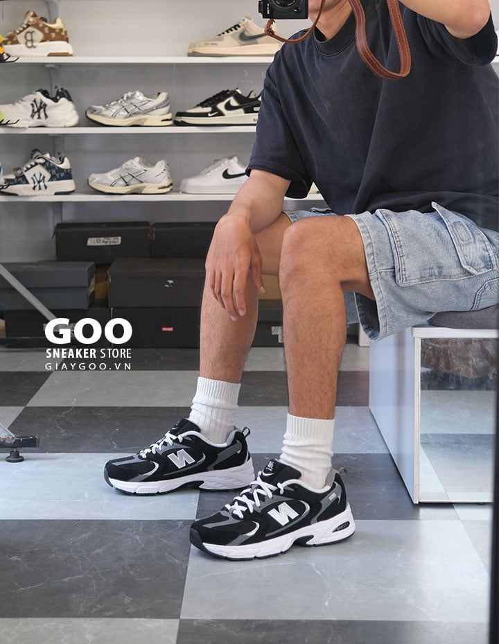 Giay New Balance 530 Classic Black out fit