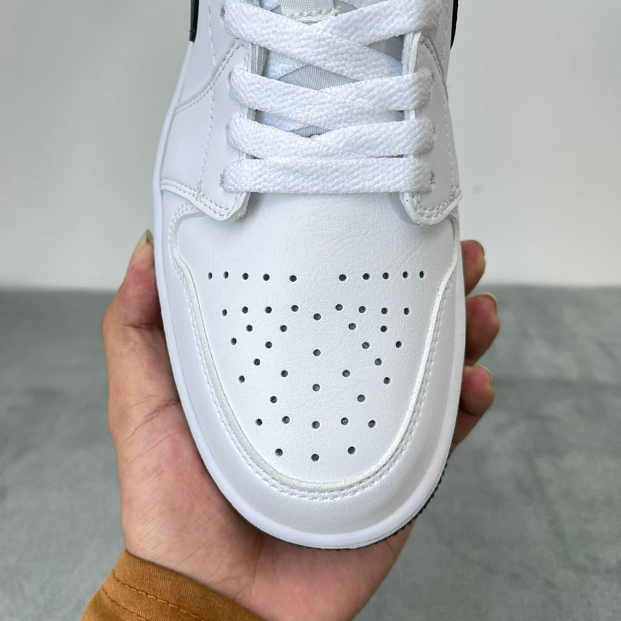 Giày Nike Jordan 1 Low Reverse Panda rep 11 siêu cấp like auth