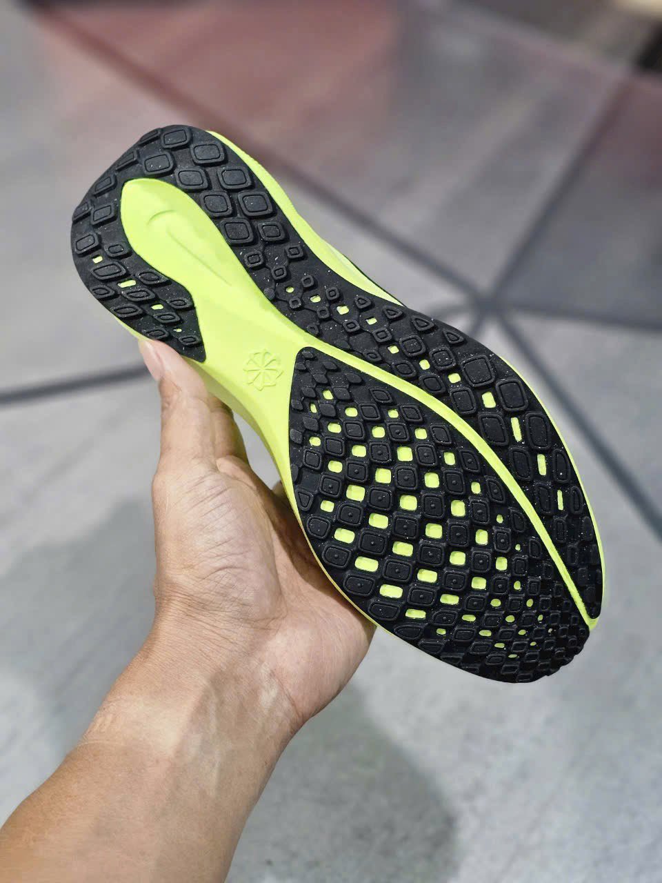 Giày Nike Pegasus 41 Black Barely Volt rep like auth best quality