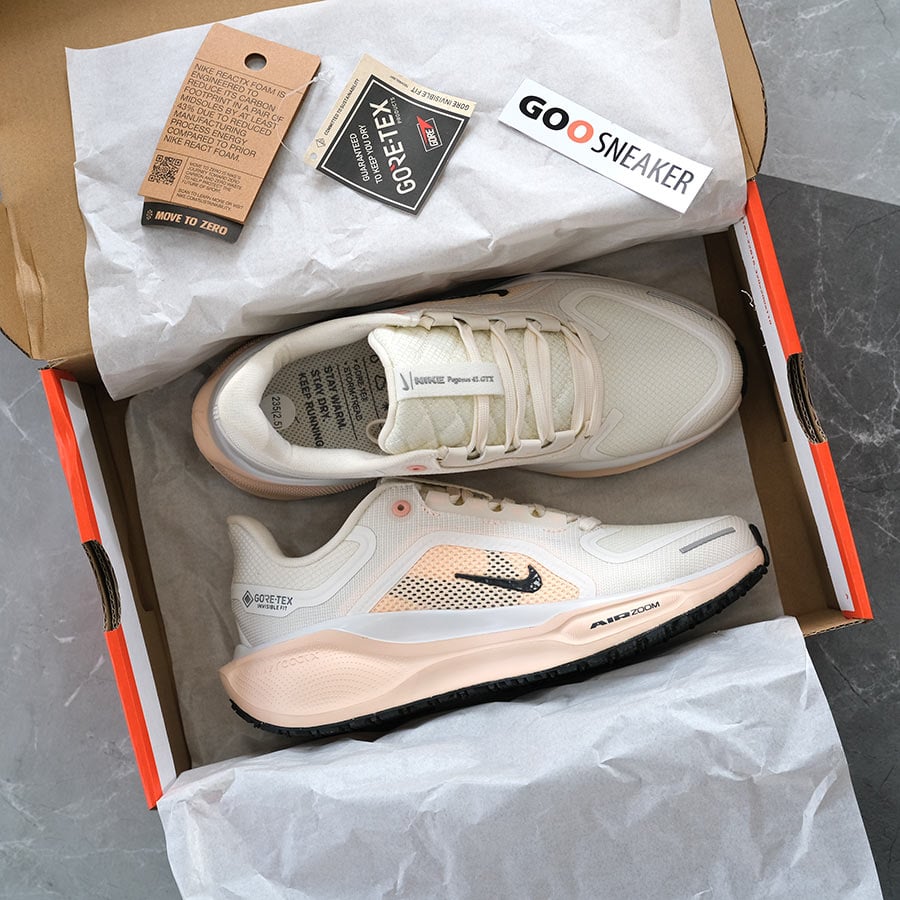 hộp giày Pegasus 41 Gore Tex Sail Guava phụ kiện