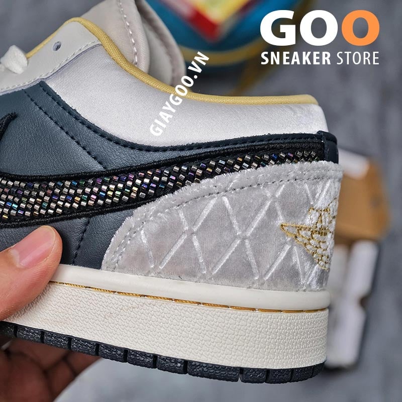 Jordan 1 Low Beaded Swoosh  best quality