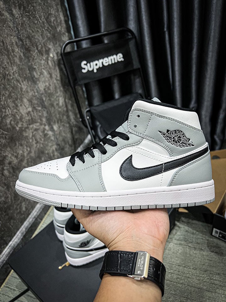 Nike Air Jordan 1 Mid Light Smoke Grey Like Auth