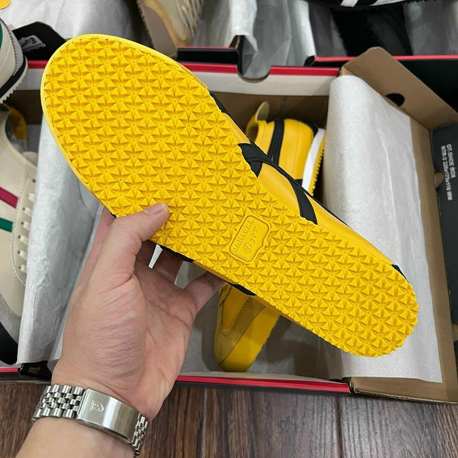 Onitsuka Tiger Mexico 66 Black Yellow rep 11 siêu cấp like auth