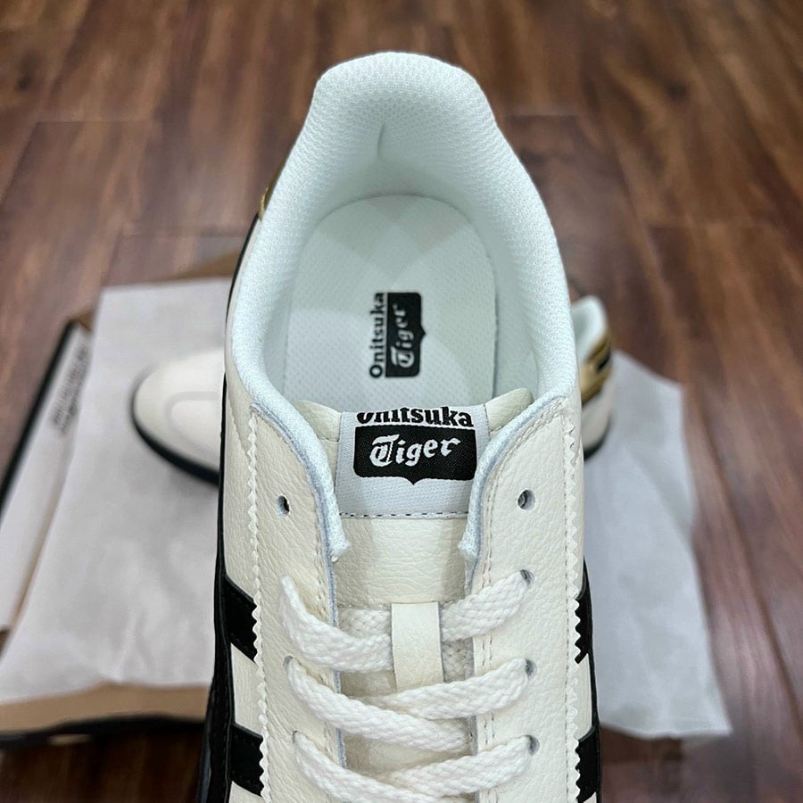 onitsuka tiger tokuten white black rep 11 like auth best quality